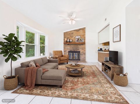 Tiny photo for 102 Boardwalk Lane, Tallahassee, FL 32301 (MLS # 402007)