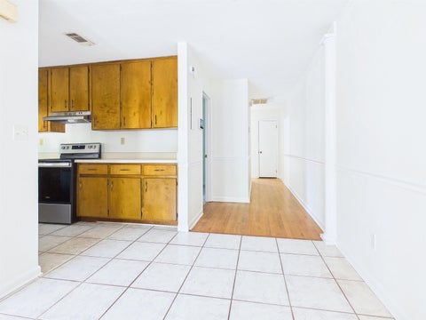 Tiny photo for 102 Boardwalk Lane, Tallahassee, FL 32301 (MLS # 402007)
