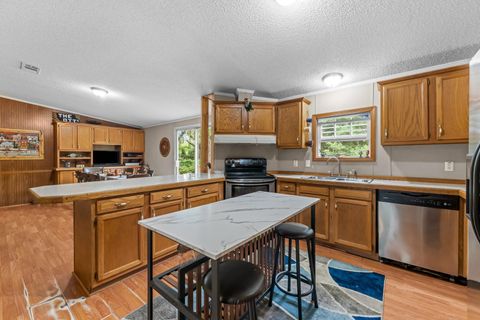 Tiny photo for 8473 MANOR Drive, Tallahassee, FL 32303 (MLS # 399935)