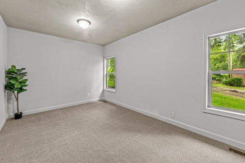 Tiny photo for 24390 Lanier Street, Tallahassee, FL 32310 (MLS # 401631)