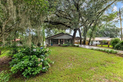 Tiny photo for 24390 Lanier Street, Tallahassee, FL 32310 (MLS # 401631)