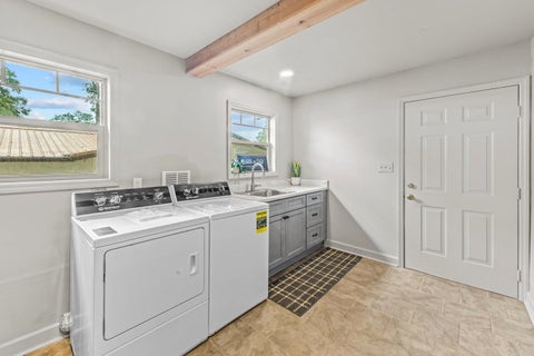 Tiny photo for 24390 Lanier Street, Tallahassee, FL 32310 (MLS # 401631)