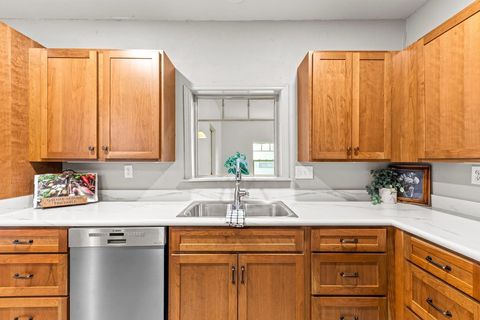 Tiny photo for 24390 Lanier Street, Tallahassee, FL 32310 (MLS # 401631)