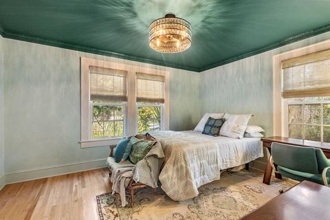 Tiny photo for 821 Ingleside Avenue, Tallahassee, FL 32303 (MLS # 395813)