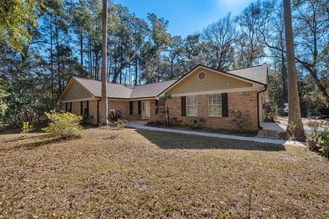 Tiny photo for 5049 STANWOOD Court, Tallahassee, FL 32311 (MLS # 399628)