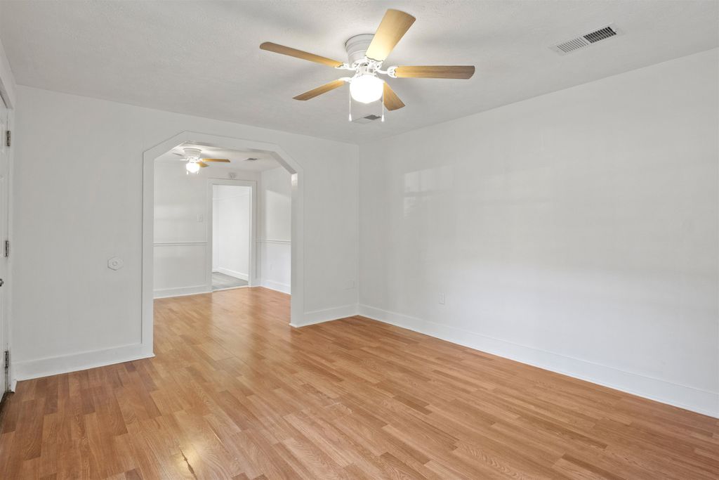Photo of 1408 N Bronough Street #1, Tallahassee, FL 32303 (MLS # 392334)