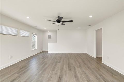 Tiny photo for 336 Bienville Place, Tallahassee, FL 32317 (MLS # 387321)
