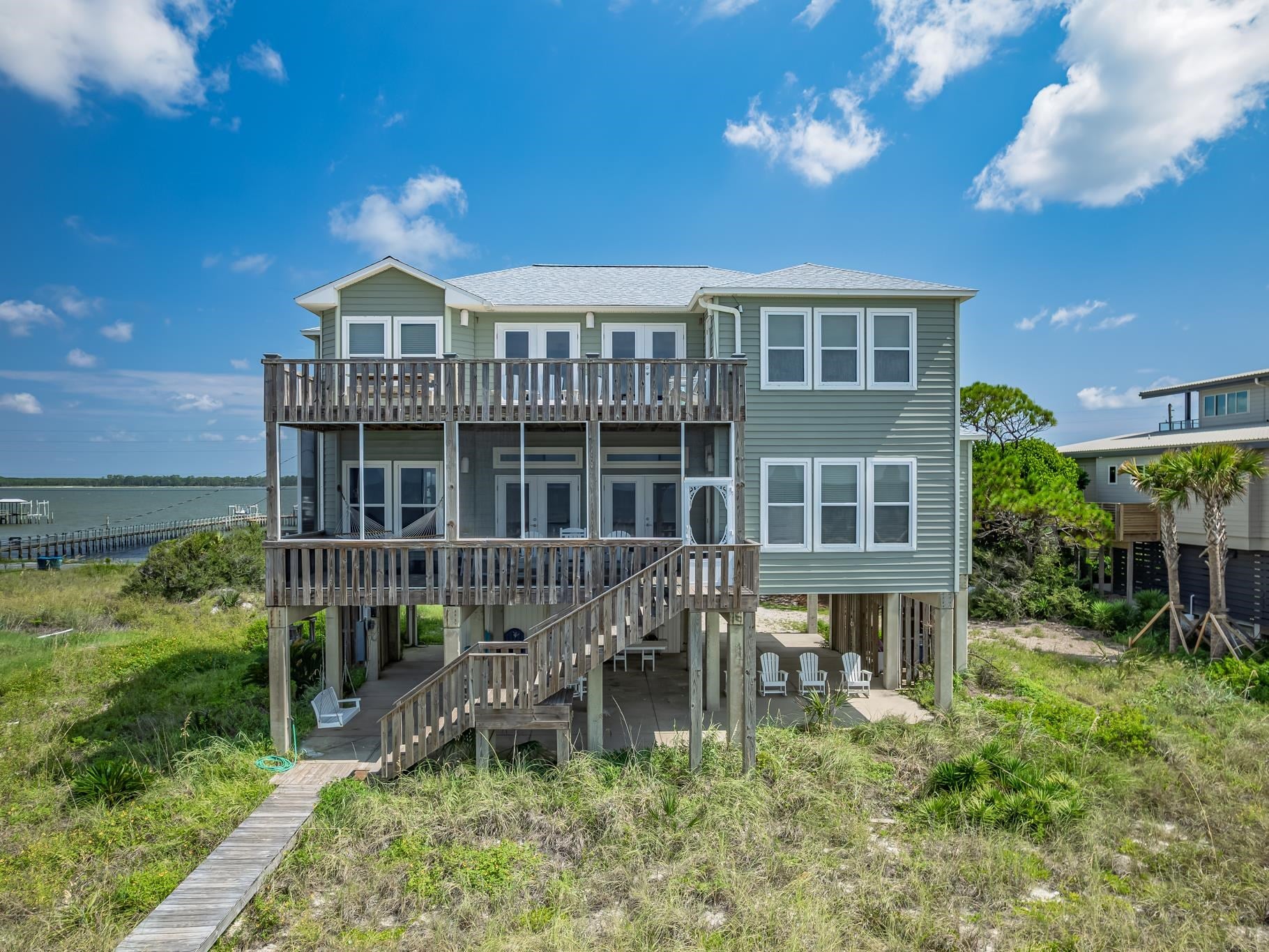1573 ALLIGATOR Drive