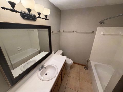 Tiny photo for 3207 Shamrock #Apt. 33, Tallahassee, FL 32309 (MLS # 395287)