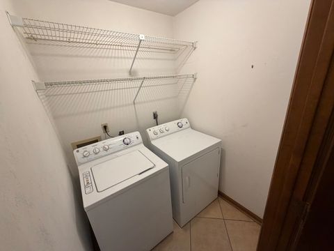 Tiny photo for 3207 Shamrock #Apt. 33, Tallahassee, FL 32309 (MLS # 395287)