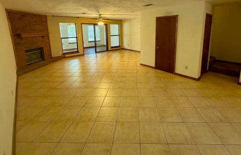 Tiny photo for 3207 Shamrock #Apt. 33, Tallahassee, FL 32309 (MLS # 395287)