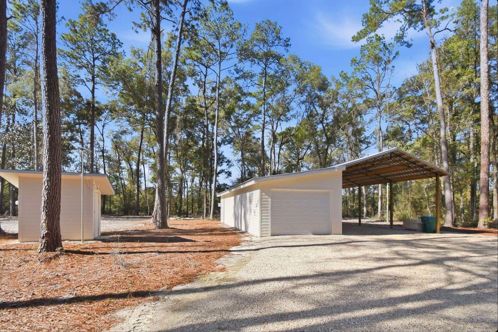 Photo of 180 Wildflower Lane, Crawfordville, FL 32327 (MLS # 394950)