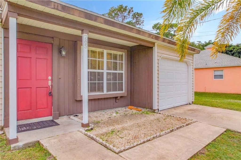 Photo of 765 SW 21st Street, Other Florida, FL 32962 (MLS # 391661)