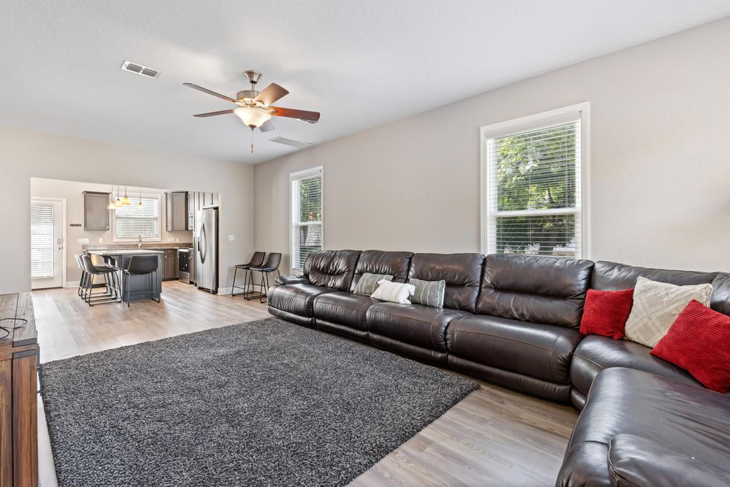 Photo of 935 Dade Street, Tallahassee, FL 32304 (MLS # 399394)