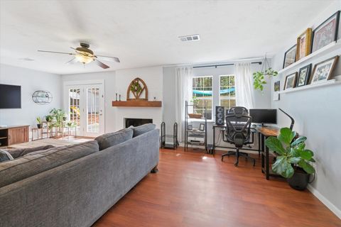 Tiny photo for 911 Tamarack Avenue, Tallahassee, FL 32303 (MLS # 396897)