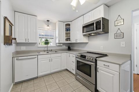 Tiny photo for 911 Tamarack Avenue, Tallahassee, FL 32303 (MLS # 396897)