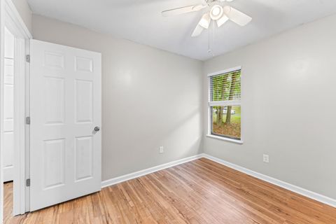 Tiny photo for 2429 LANRELL Drive, Tallahassee, FL 32303 (MLS # 399522)
