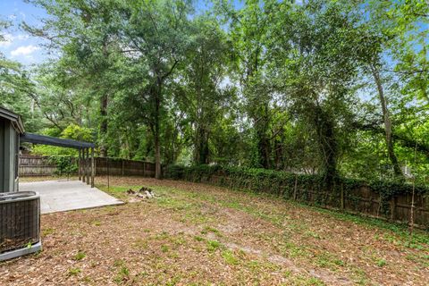 Tiny photo for 2429 LANRELL Drive, Tallahassee, FL 32303 (MLS # 399522)