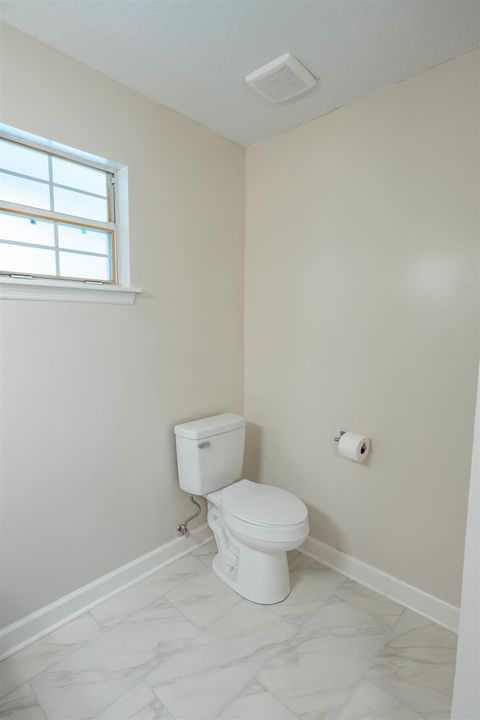 Tiny photo for 714 Riggins Road, Tallahassee, FL 32308 (MLS # 398172)