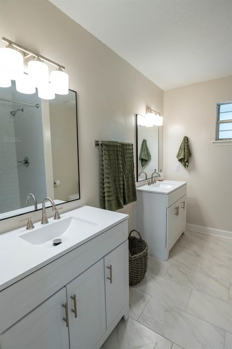 Tiny photo for 714 Riggins Road, Tallahassee, FL 32308 (MLS # 398172)