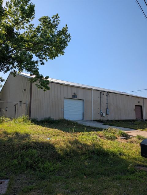 Photo of 1701 Mill Street, Tallahassee, FL 32310 (MLS # 384860)