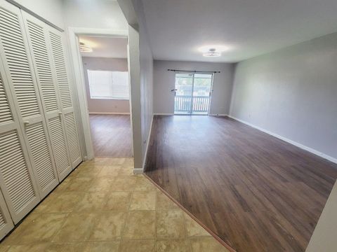 Tiny photo for 2325 W Pensacola Street #213, Tallahassee, FL 32304 (MLS # 401612)