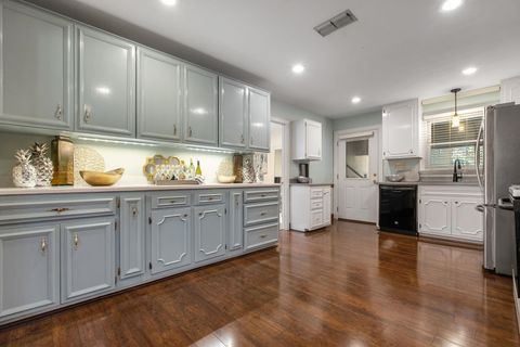 Tiny photo for 6320 Loma Farm Court, Tallahassee, FL 32309 (MLS # 393155)