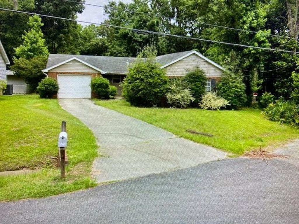 Photo of 2772 N Whitney Drive #4, Tallahassee, FL 32309 (MLS # 350700)