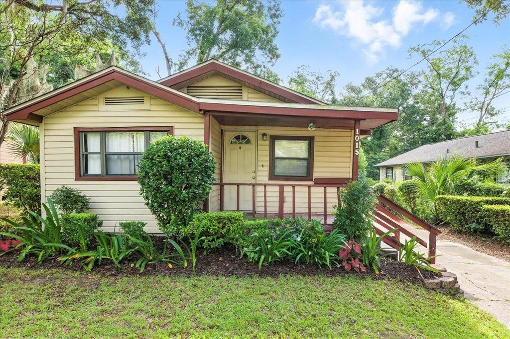 Photo of 1015 Richmond Street, Tallahassee, FL 32304 (MLS # 389728)