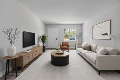 Tiny photo for 2314 Oxford Road, Tallahassee, FL 32304 (MLS # 394975)