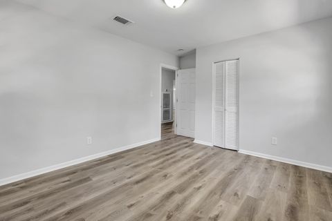 Tiny photo for 2314 Oxford Road, Tallahassee, FL 32304 (MLS # 394975)