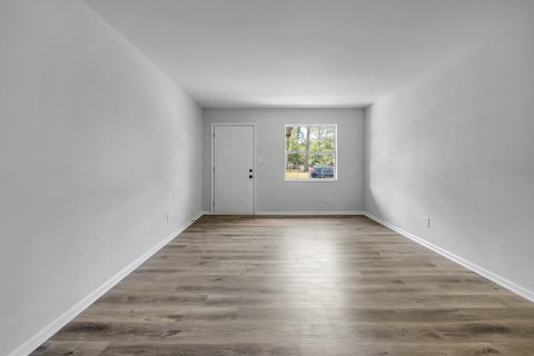 Tiny photo for 2314 Oxford Road, Tallahassee, FL 32304 (MLS # 394975)