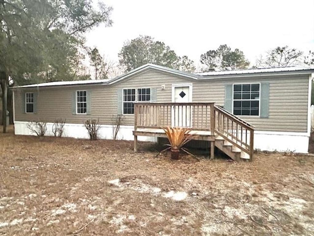 Photo of 21406 Perry Green Lane Ln, Tallahassee, FL 32310 (MLS # 390336)