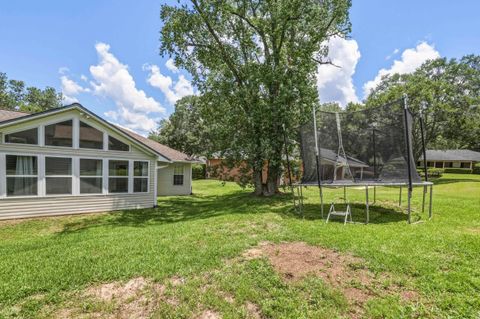 Tiny photo for 2733 Newmarket Circle, Tallahassee, FL 32309 (MLS # 400311)