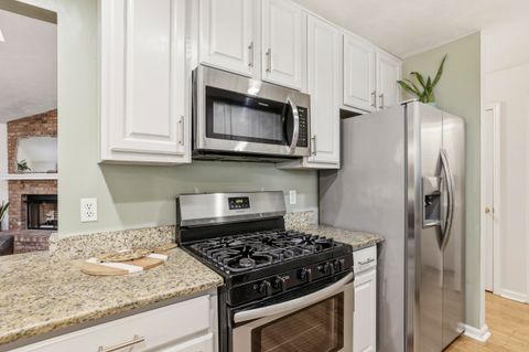 Tiny photo for 2733 Newmarket Circle, Tallahassee, FL 32309 (MLS # 400311)