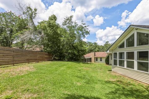 Tiny photo for 2733 Newmarket Circle, Tallahassee, FL 32309 (MLS # 400311)
