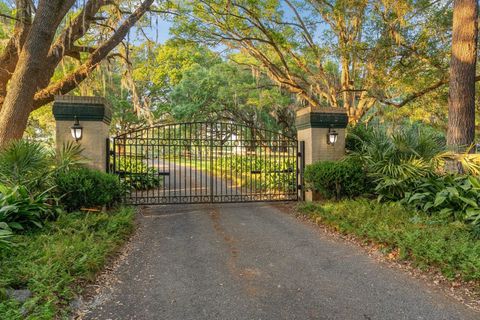 Tiny photo for 9525 Woodland Hills Way, Tallahassee, FL 32309 (MLS # 389705)