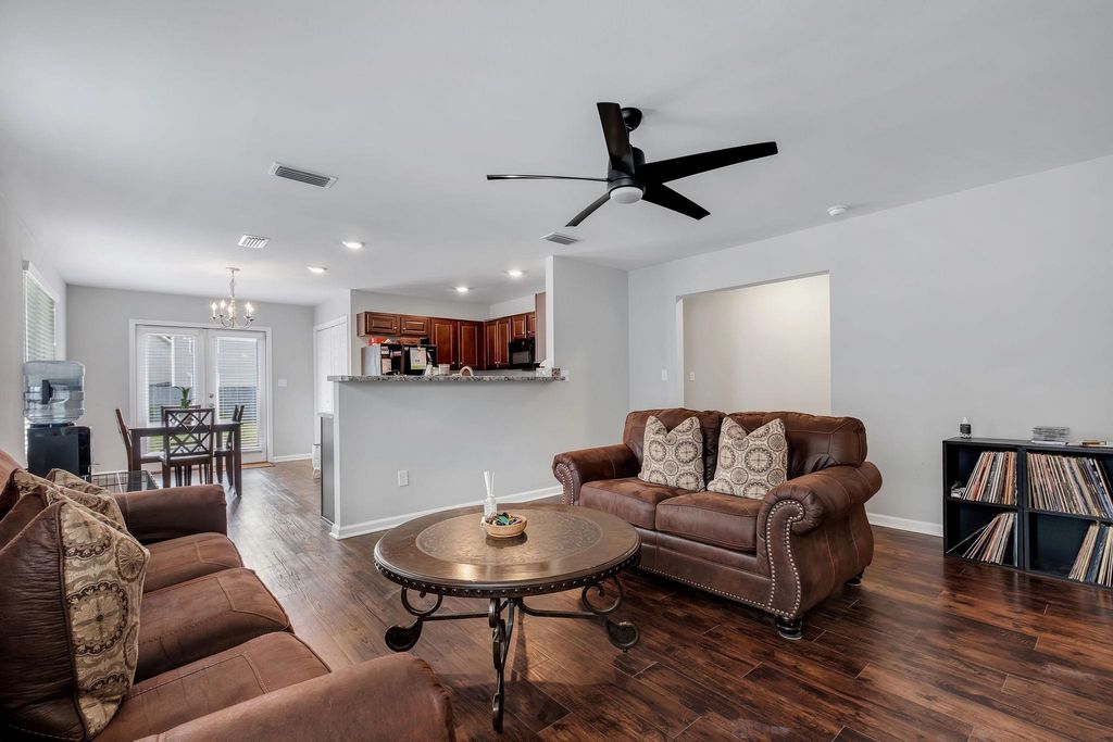 Photo of 6133 Jordans Pass Drive, Tallahassee, FL 32304 (MLS # 400643)