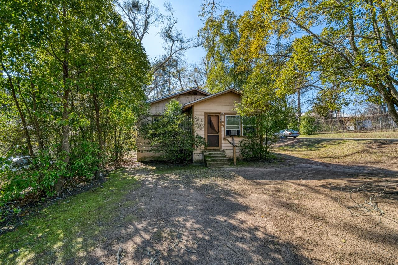Photo 1 of 4 — 1247 McCaskill Avenue, Tallahassee, FL 32310