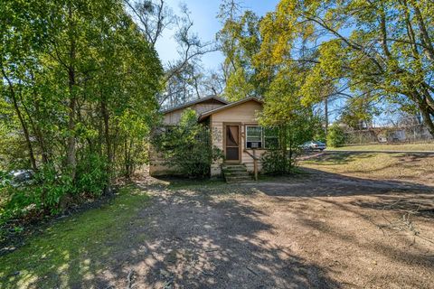 Photo of 1247 McCaskill Avenue, Tallahassee, FL 32310 (MLS # 395875)