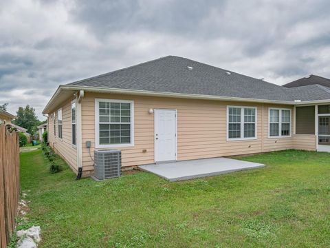 Tiny photo for 5508 Hampton Woods Way, Tallahassee, FL 32311 (MLS # 392186)