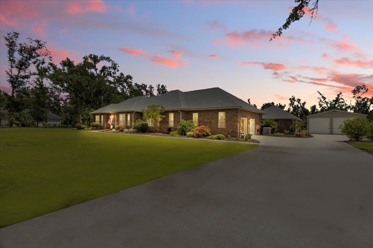 411 Worley Way