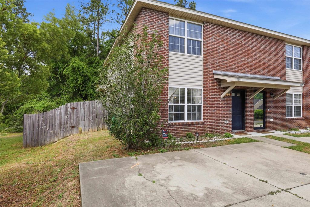 Photo of 1604 Corey Wood Circle, Tallahassee, FL 32304 (MLS # 399152)