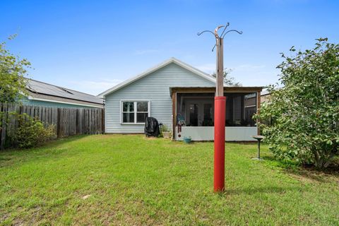 A home in PORT ST JOE