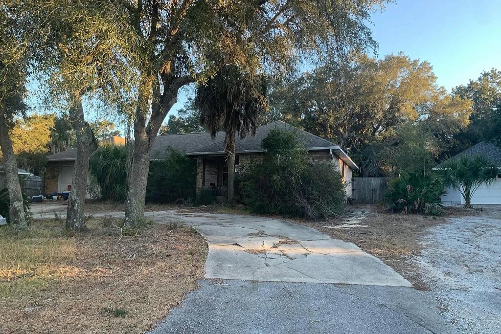 Photo of 4905 Mason Calle Road, Other Florida, FL 32563 (MLS # 399818)