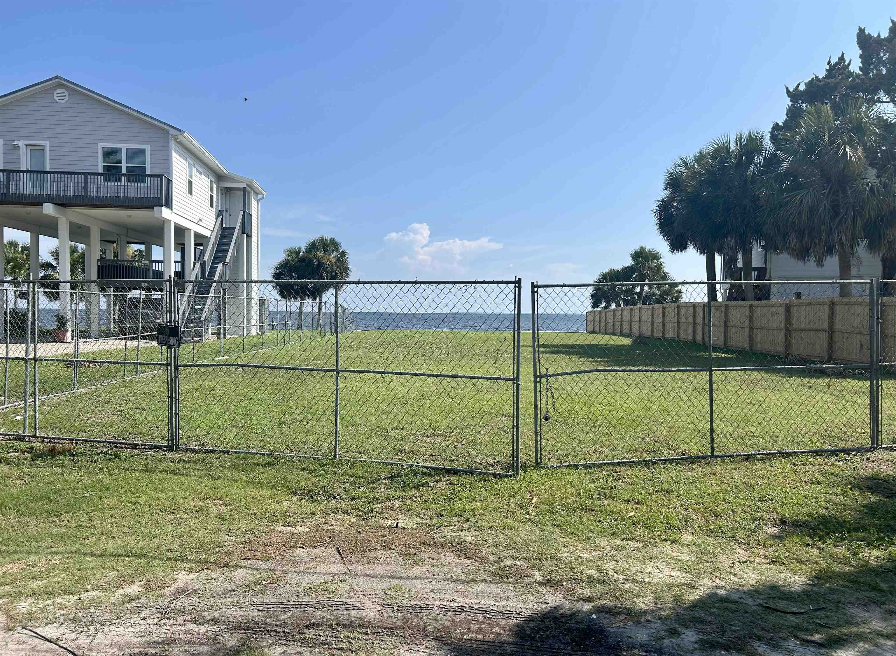 1643 Shell Point Rd Road