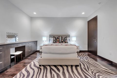 Tiny photo for 308 E Park Avenue, Tallahassee, FL 32301 (MLS # 398130)