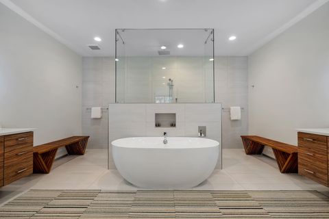 Tiny photo for 308 E Park Avenue, Tallahassee, FL 32301 (MLS # 398130)