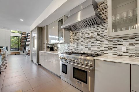 Tiny photo for 308 E Park Avenue, Tallahassee, FL 32301 (MLS # 398130)