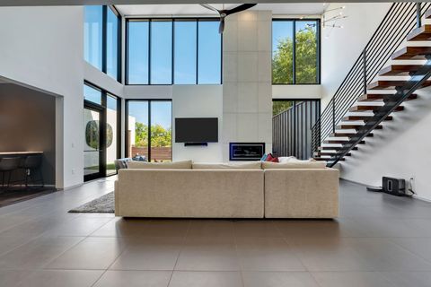 Tiny photo for 308 E Park Avenue, Tallahassee, FL 32301 (MLS # 398130)